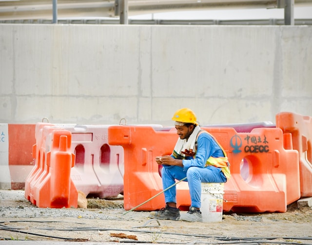 UAE government building representing federal labour law and worker rights